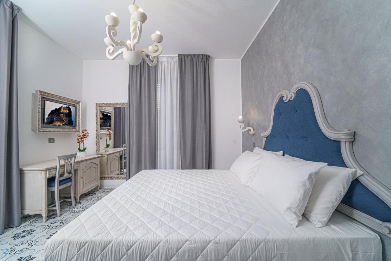 Plaza Boutique Hotel - Tropea Extérieur photo